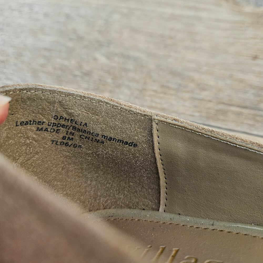 Villager Liz Claiborne Ophelia Suede LoaferPumps Beige 8M Y2K Preppy Old$ Career - Picture 7 of 10
